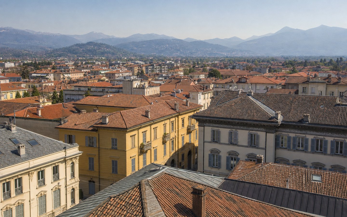 Paesaggio di tetti in Italia